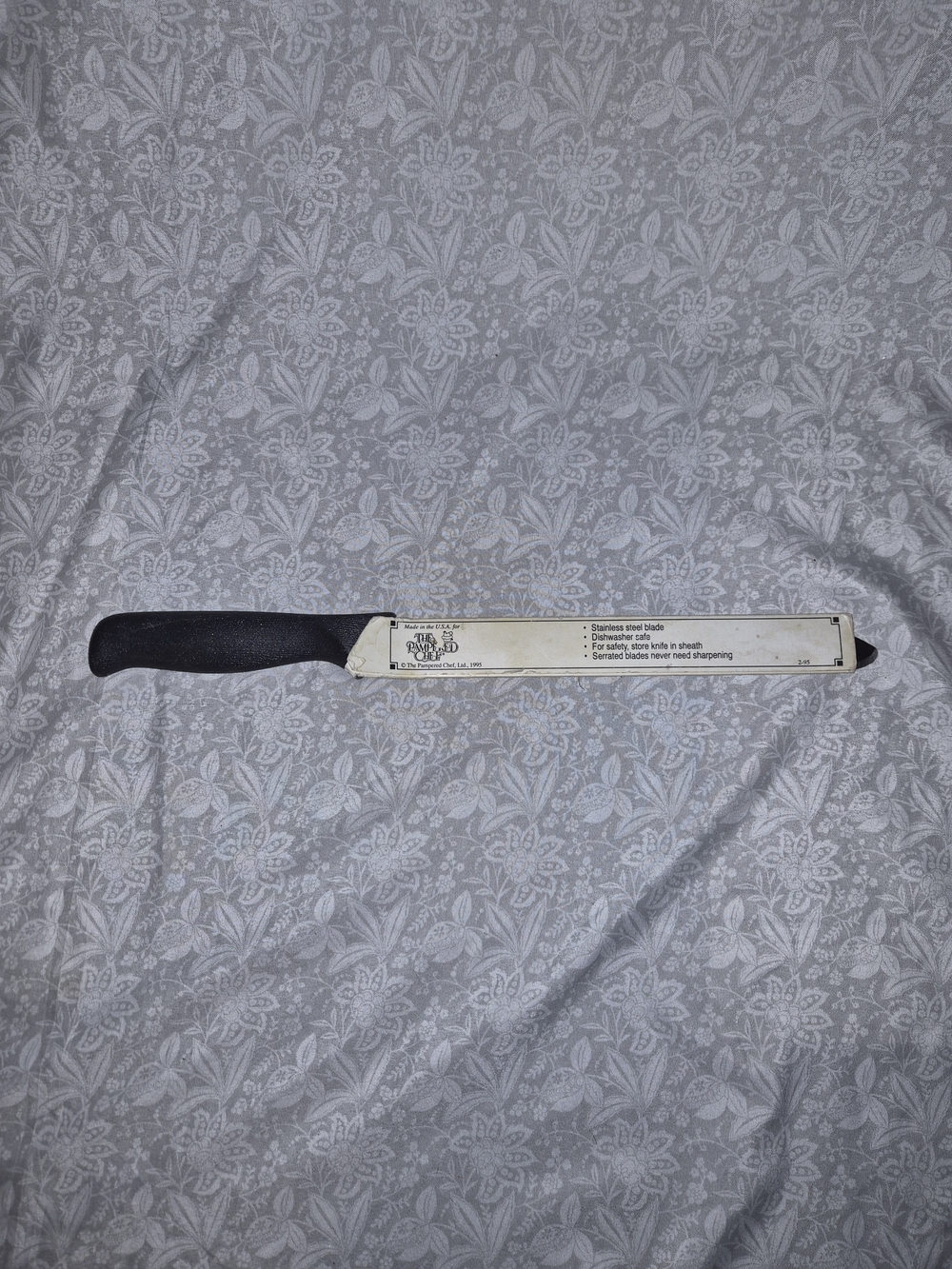 Pampered Chef 8" (or 9") Serrated Bread/Slicing Knife